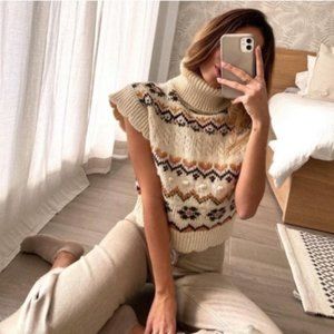 COPY - NWT Zara Jacquard Knit Vest